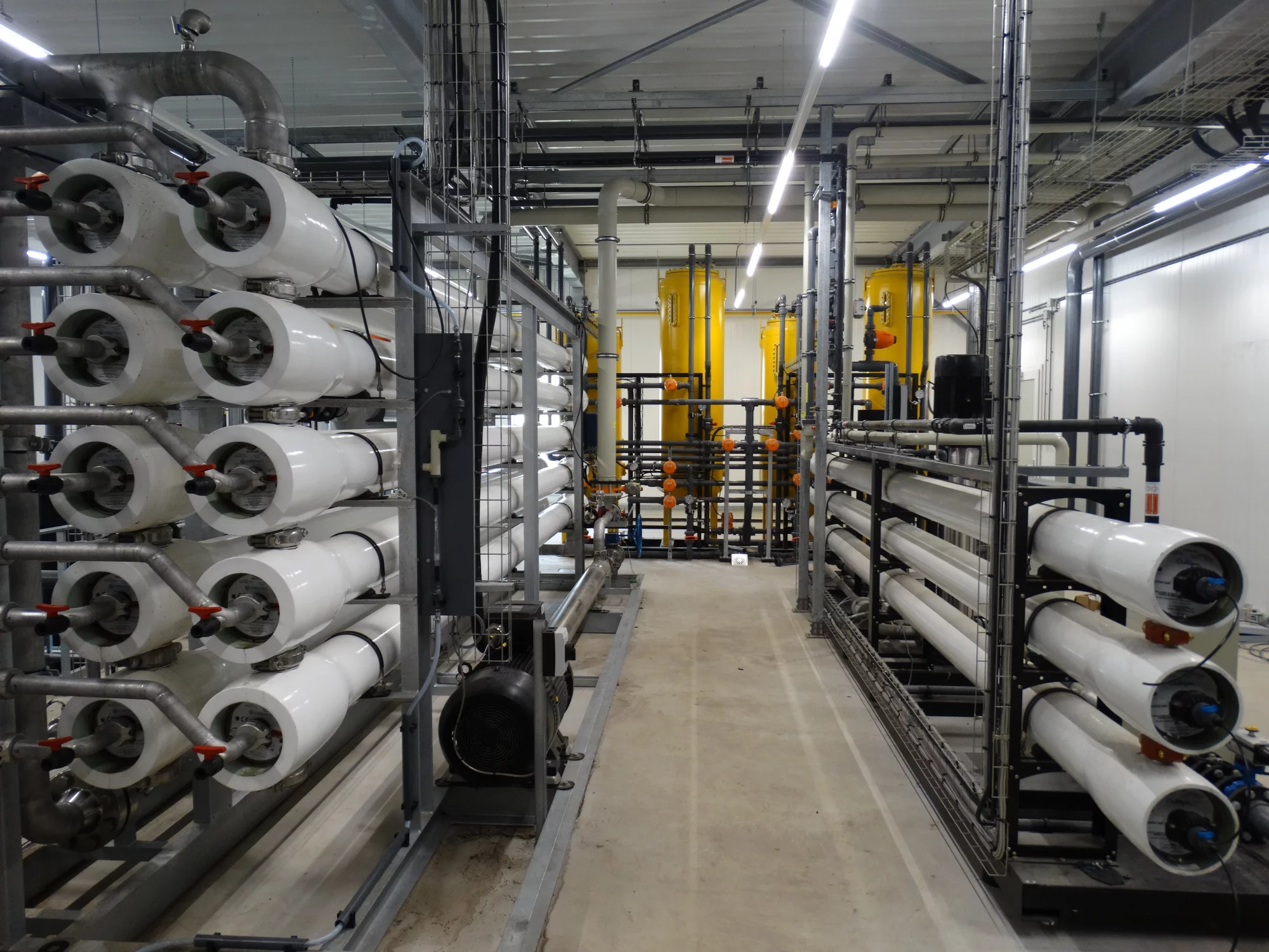 Technologien Reverse Osmosis en Ion Exchange voor ultrapuur water